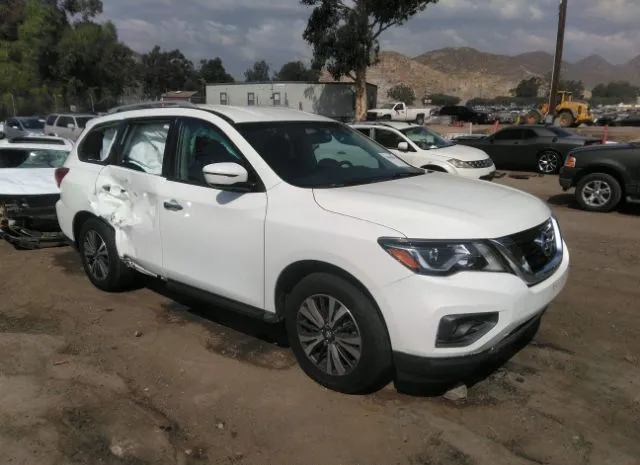 nissan pathfinder 2017 5n1dr2mn5hc675809