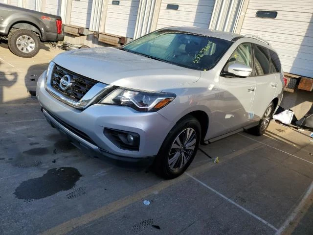 nissan pathfinder 2017 5n1dr2mn5hc697597