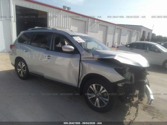 nissan pathfinder 2017 5n1dr2mn5hc910158