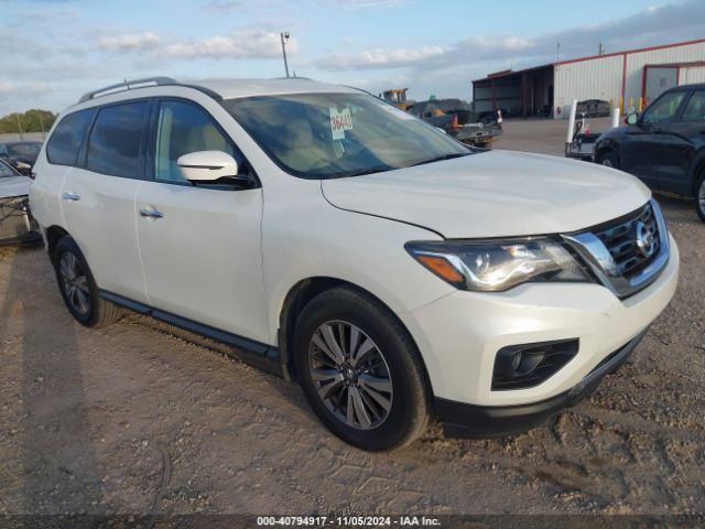 nissan pathfinder 2017 5n1dr2mn6hc632256