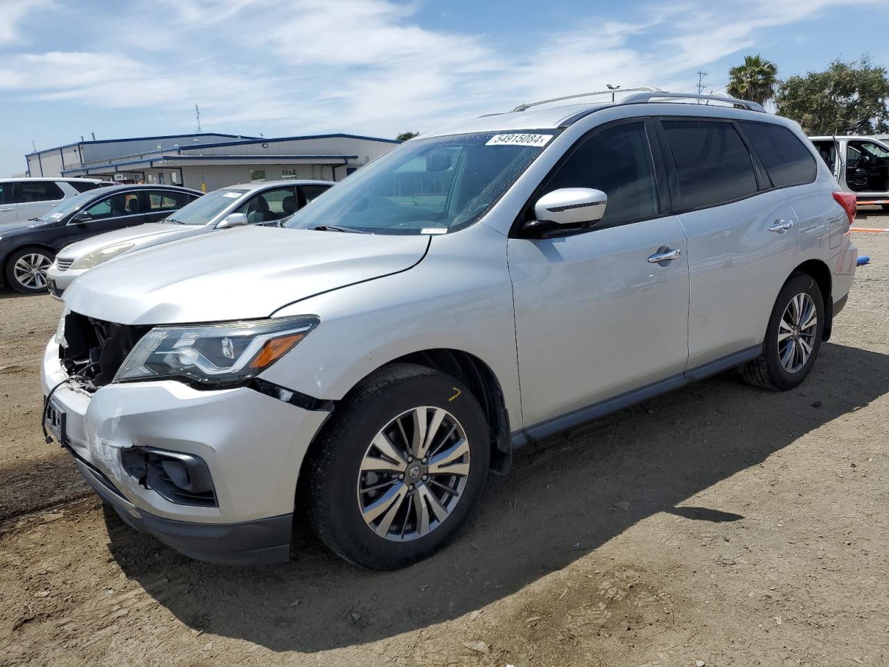 nissan pathfinder 2017 5n1dr2mn7hc639460