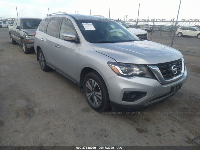 nissan pathfinder 2017 5n1dr2mn8hc613062