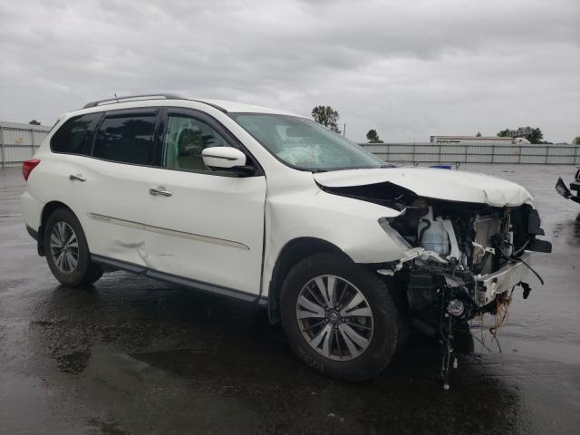 nissan pathfinder 2017 5n1dr2mn8hc658504