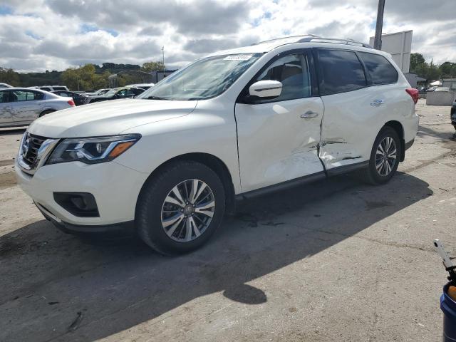 nissan pathfinder 2017 5n1dr2mn8hc693995