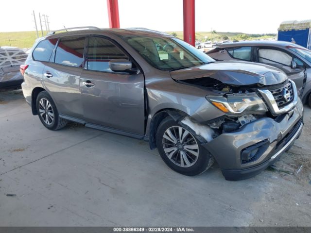 nissan pathfinder 2017 5n1dr2mn8hc906380