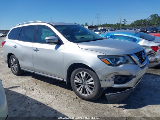 nissan pathfinder 2018 5n1dr2mn8jc653552