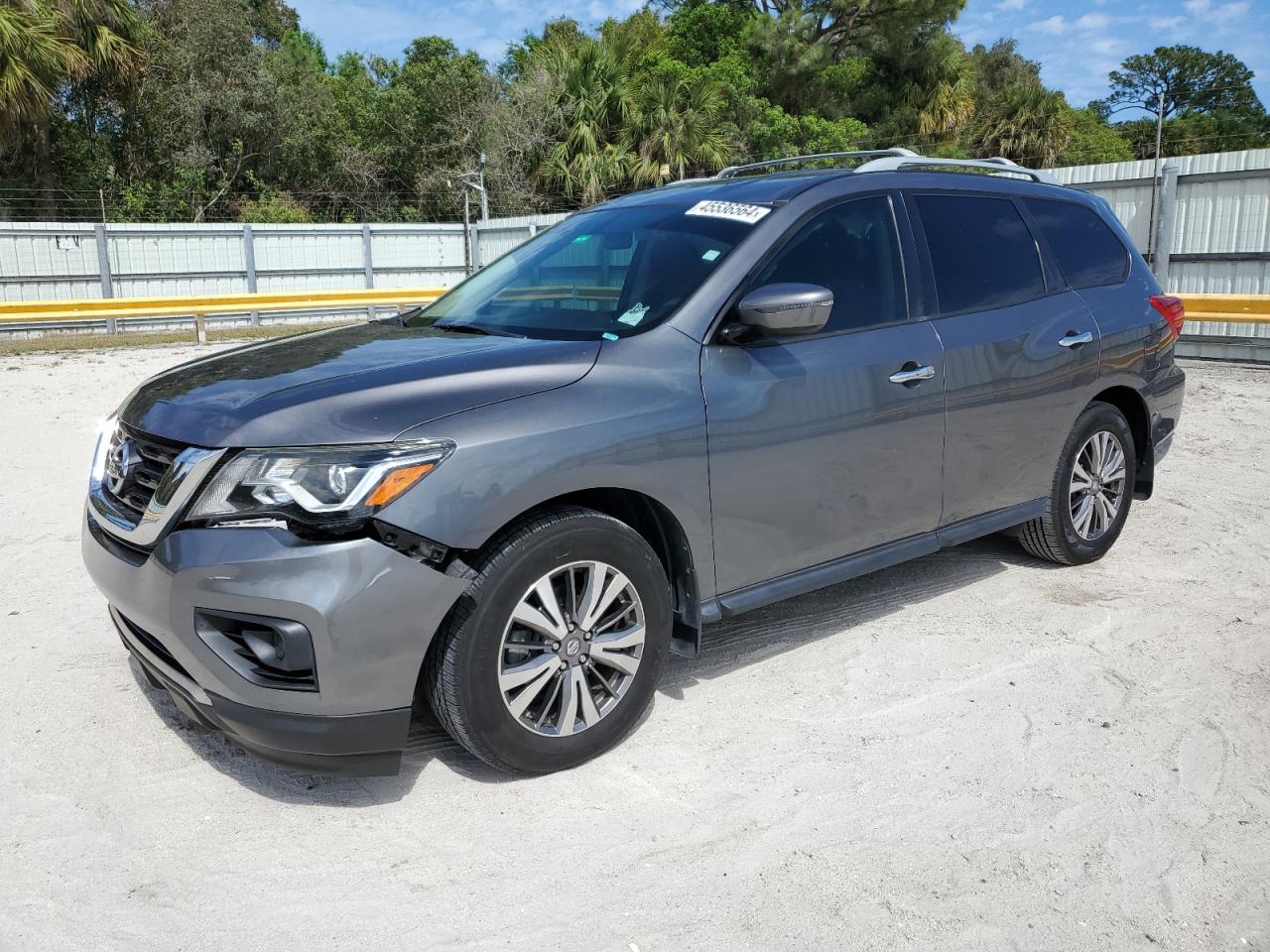 nissan pathfinder 2018 5n1dr2mn8jc661988