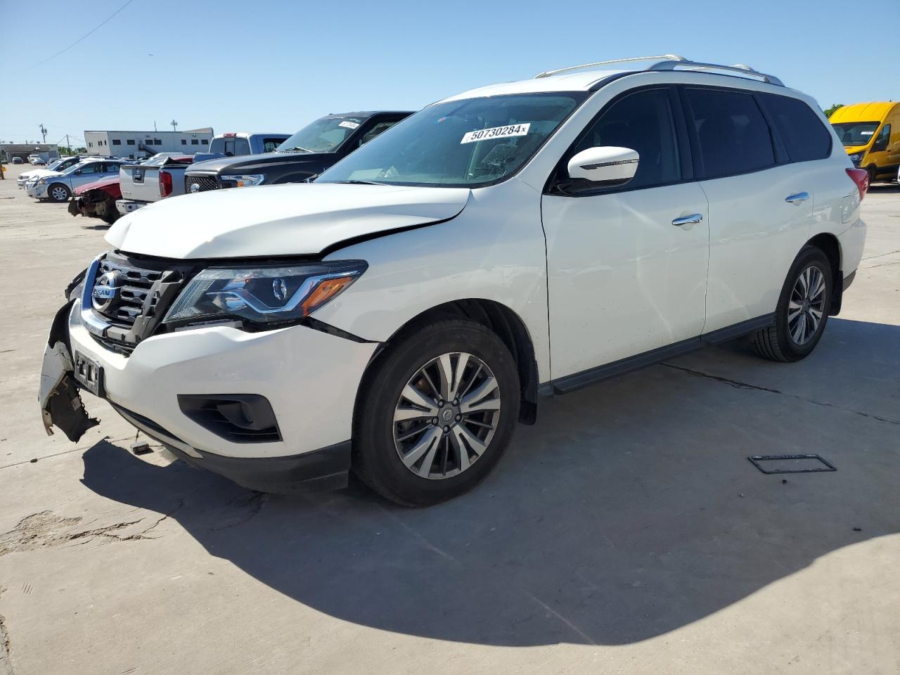 nissan pathfinder 2019 5n1dr2mn8kc585156