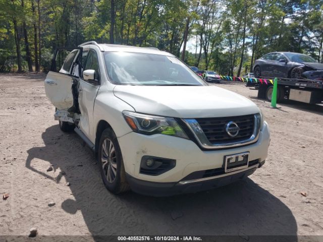 nissan pathfinder 2017 5n1dr2mn9hc667101