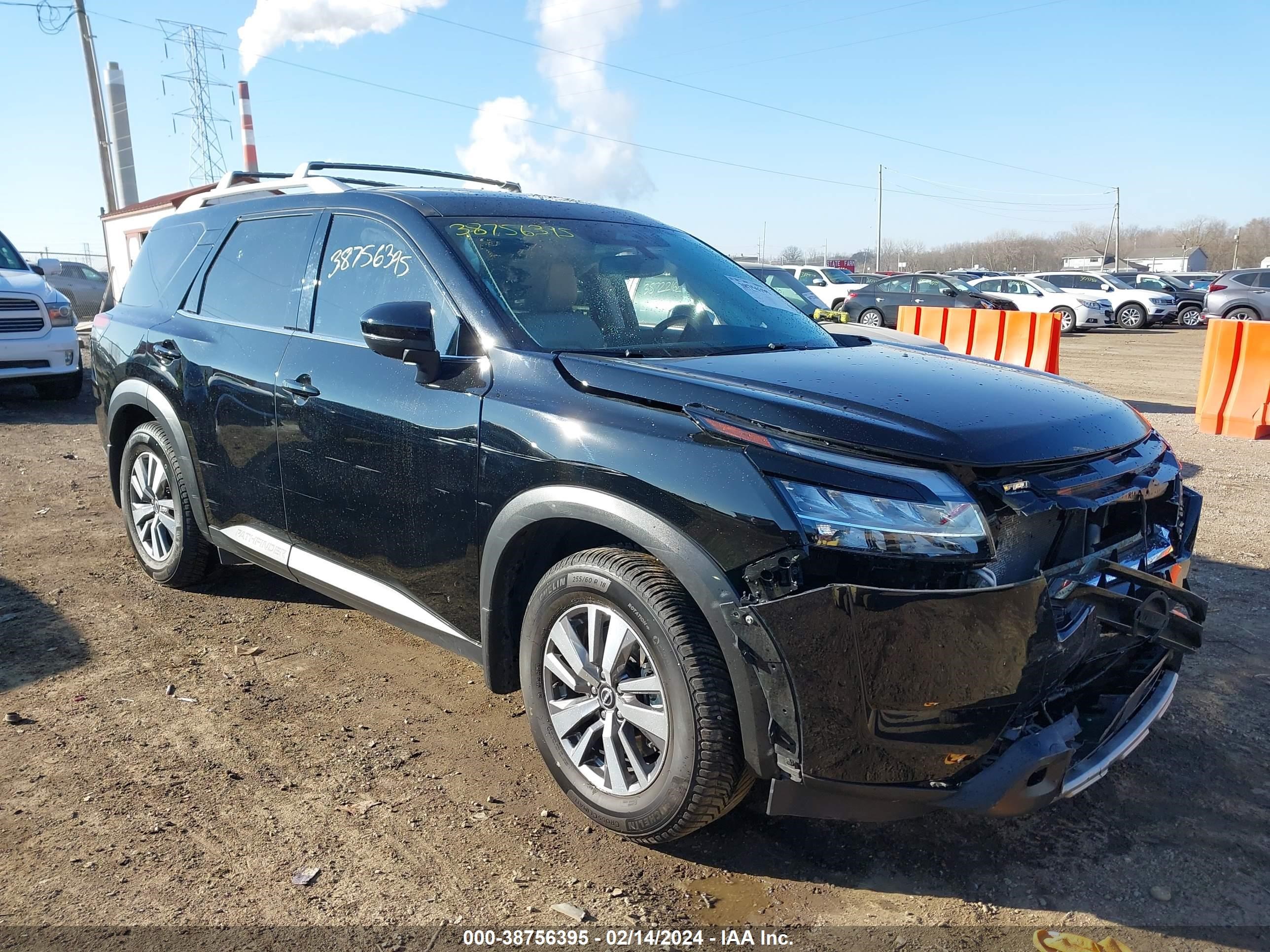 nissan pathfinder 2022 5n1dr3cc0nc241637