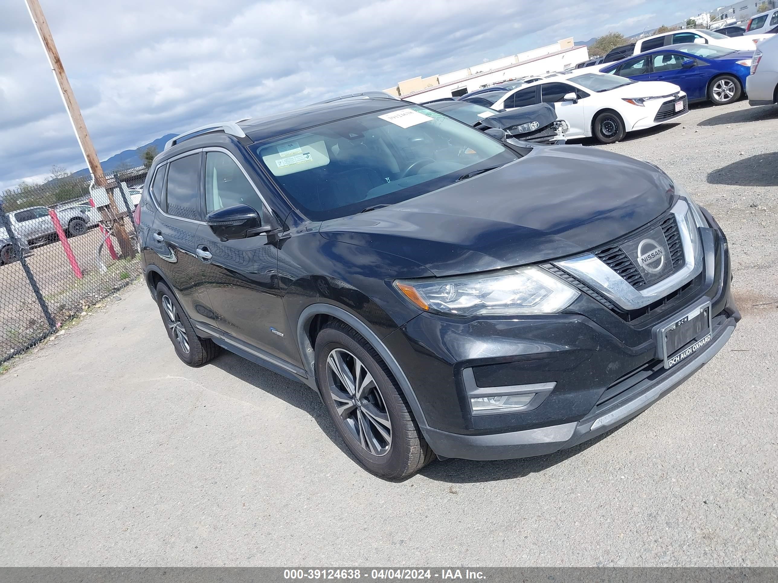 nissan rogue 2017 5n1et2mv6hc788867