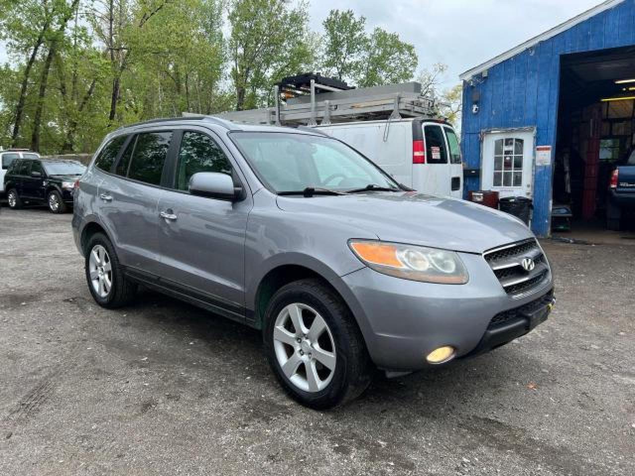 hyundai santa fe 2007 5nmsh13e27h047734