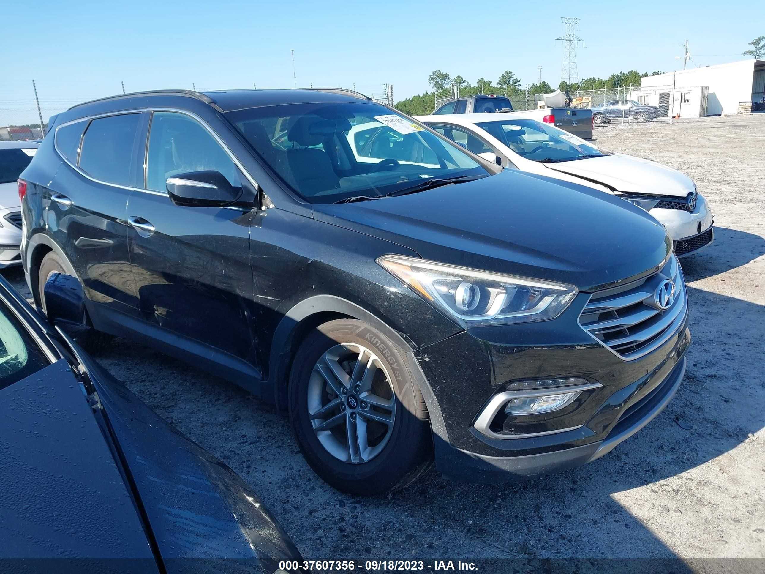 hyundai santa fe 2018 5nmzu3lb5jh054082