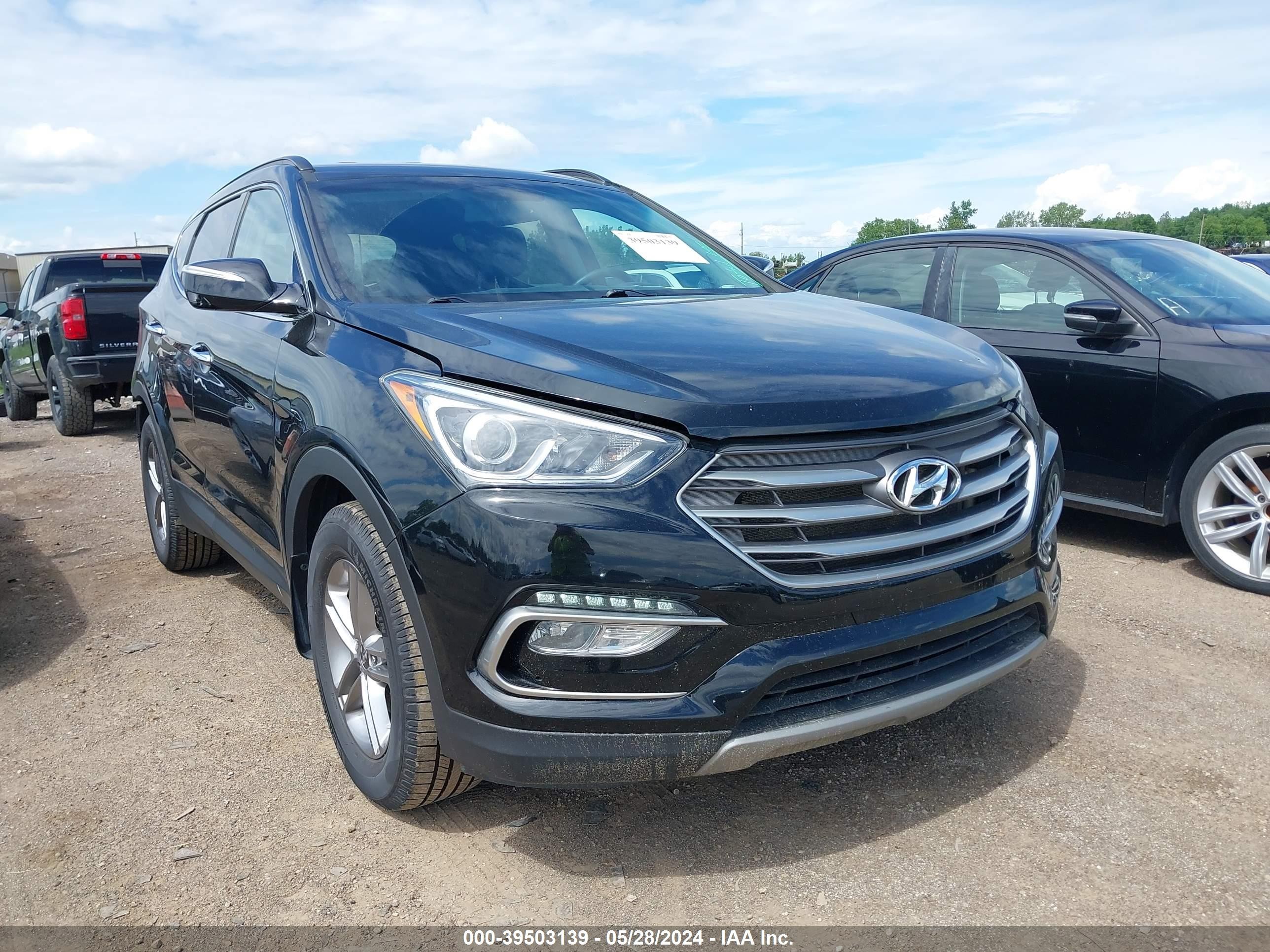 hyundai santa fe 2018 5nmzudlb0jh074875