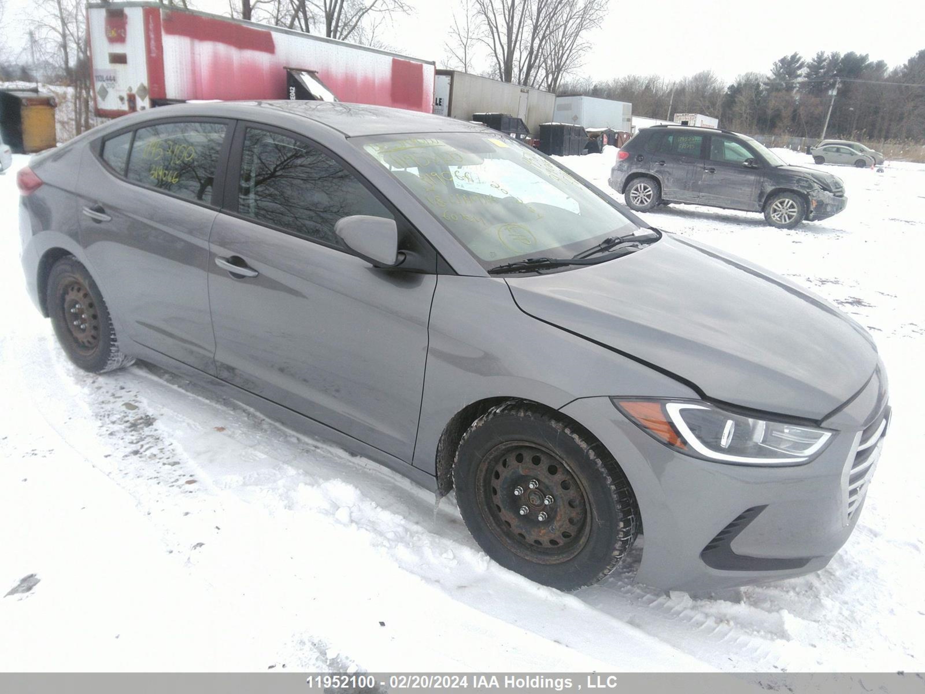 hyundai elantra 2018 5npd74lf0jh319066