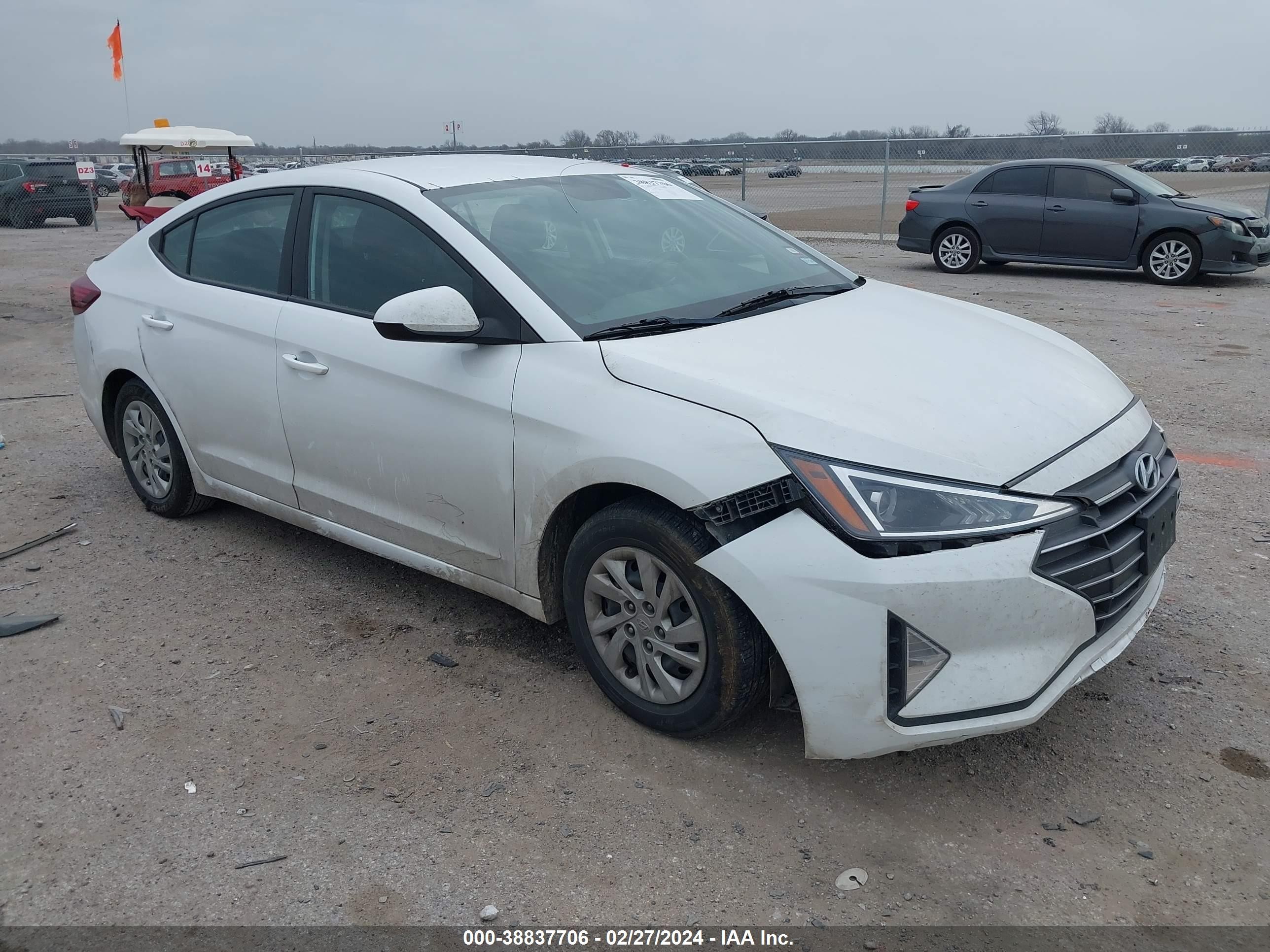 hyundai elantra 2019 5npd74lf2kh472002