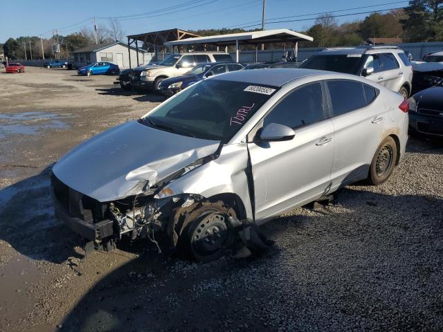 hyundai elantra se 2018 5npd74lf4jh319071