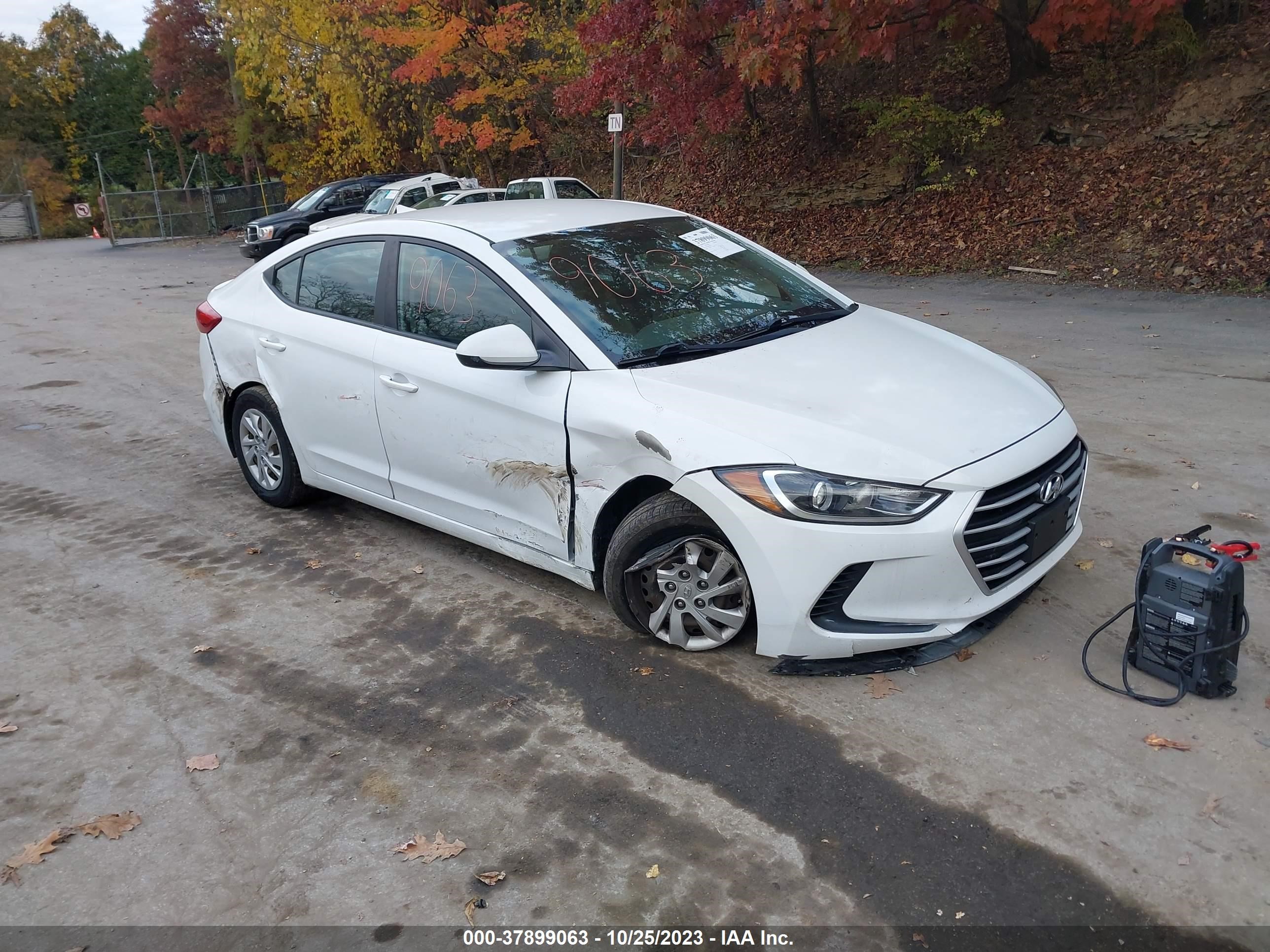 hyundai elantra 2017 5npd74lf5hh127233