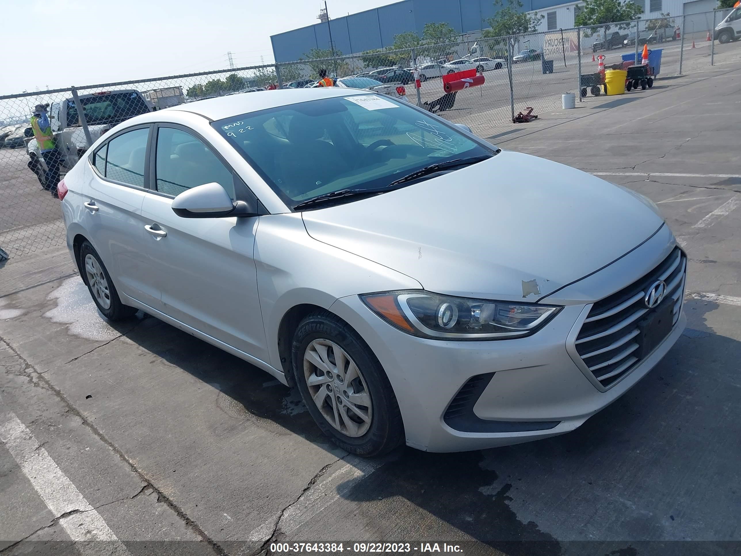 hyundai elantra 2017 5npd74lf5hh153816