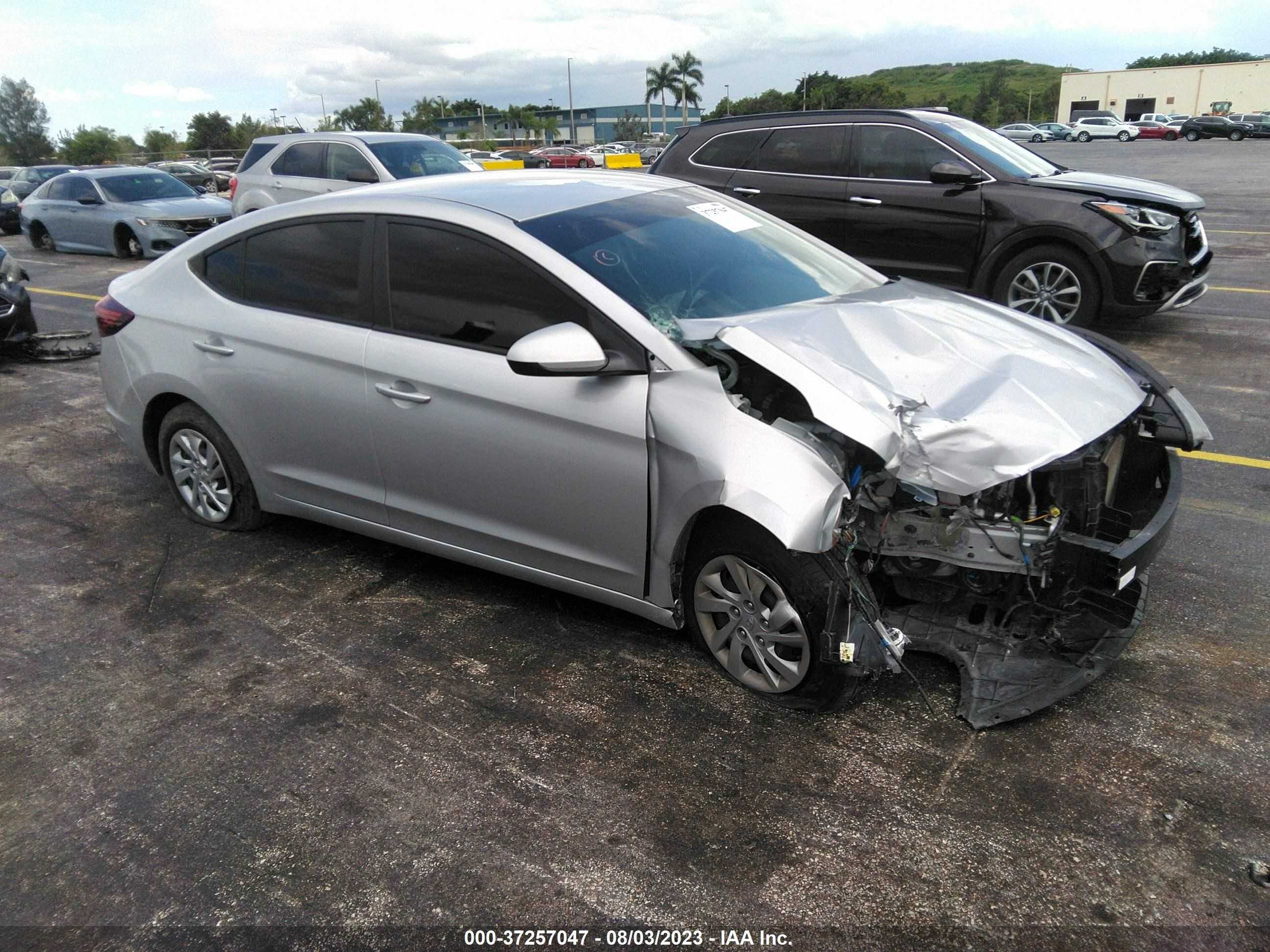 hyundai elantra 2019 5npd74lf5kh473712