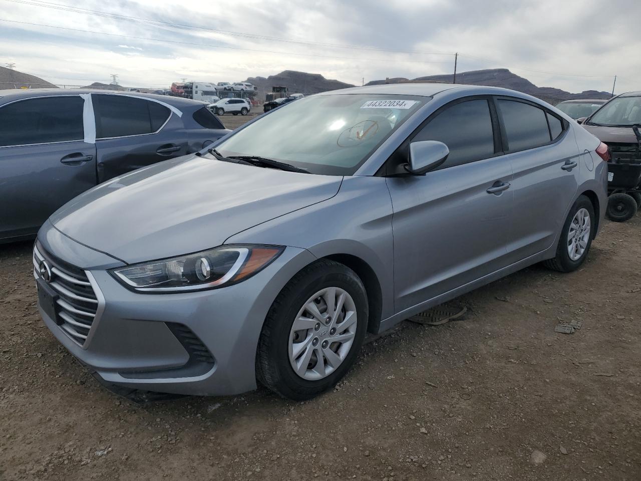 hyundai elantra 2017 5npd74lf8hh196594