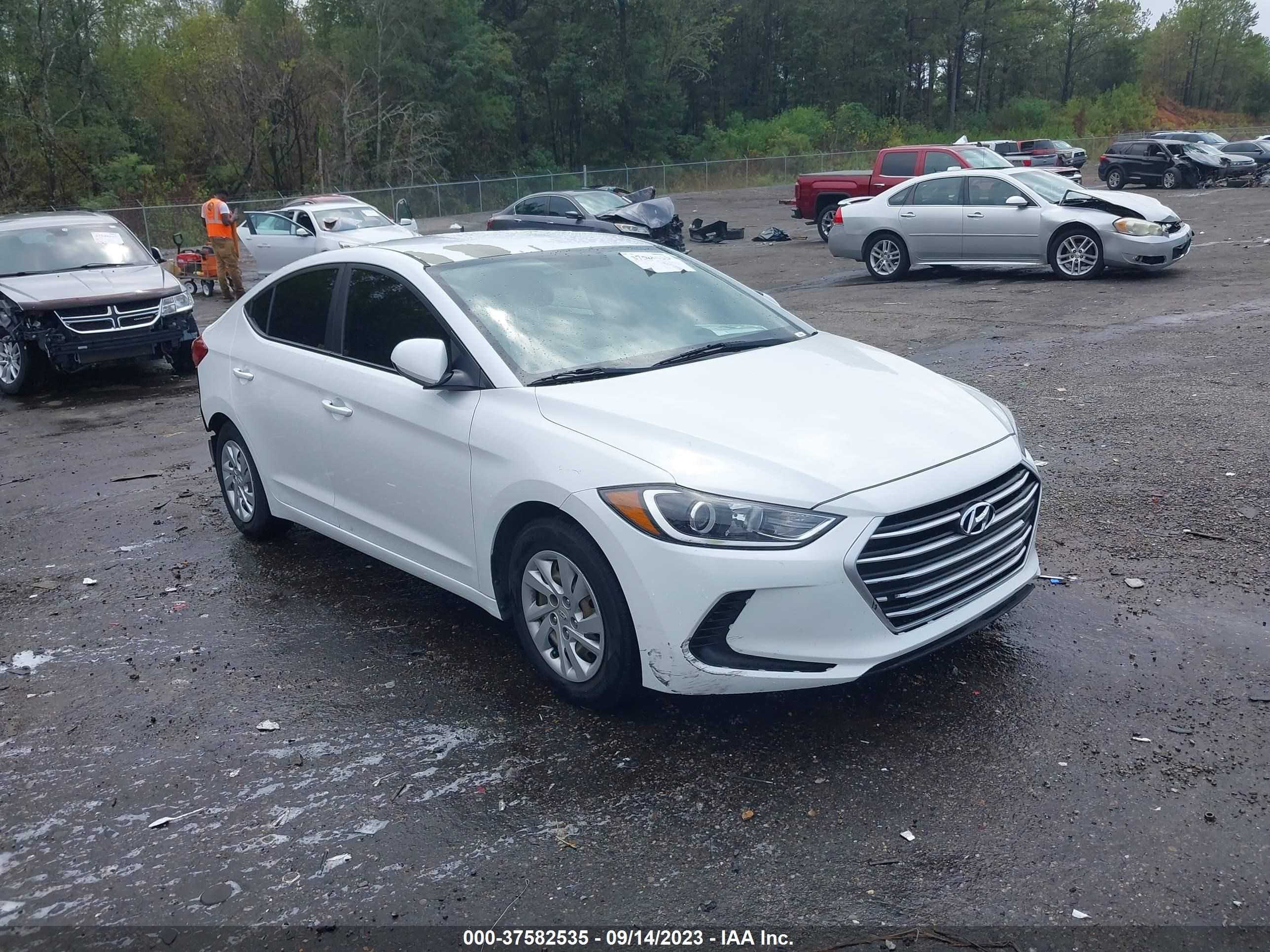 hyundai elantra 2018 5npd74lf9jh227308