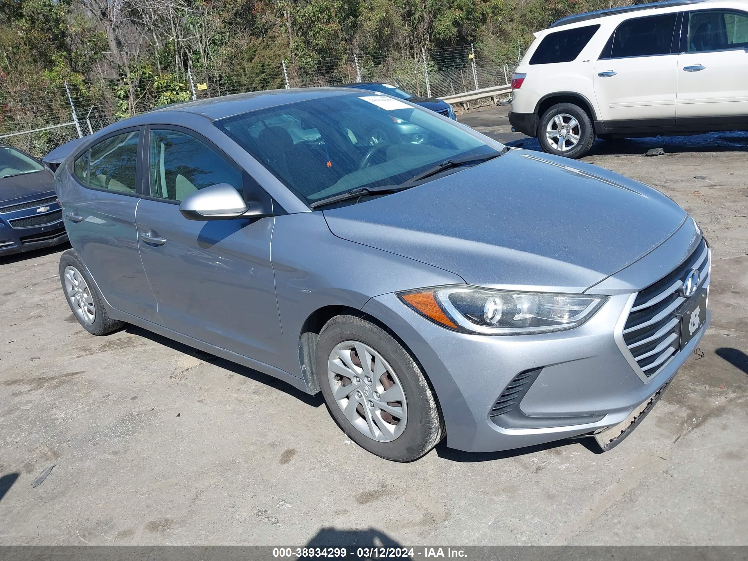 hyundai elantra 2017 5npd74lfxhh111383