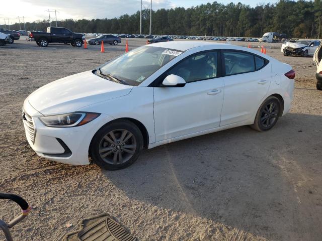 hyundai elantra se 2017 5npd84lf0hh013752