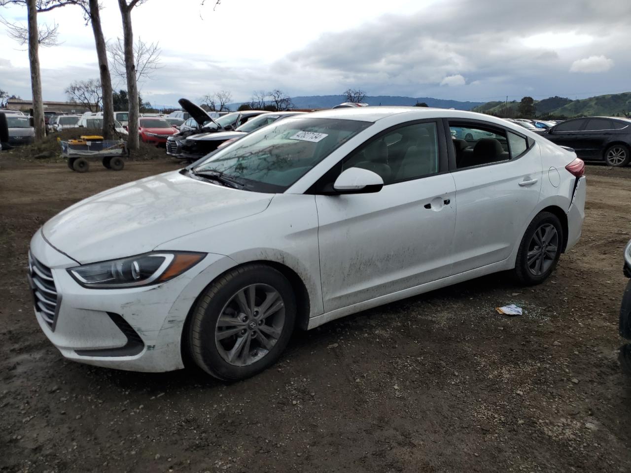 hyundai elantra 2017 5npd84lf0hh122485