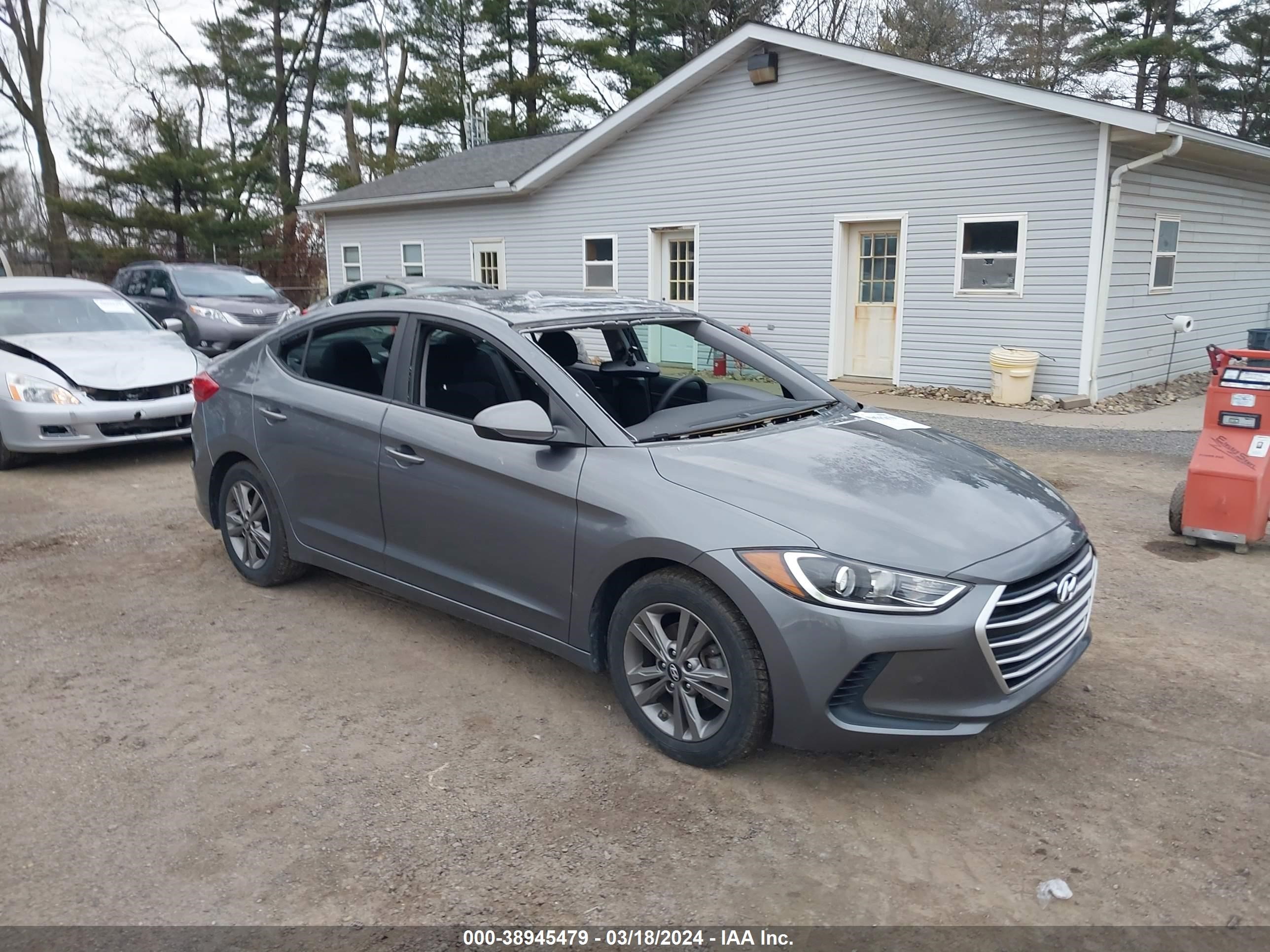 hyundai elantra 2018 5npd84lf0jh281948