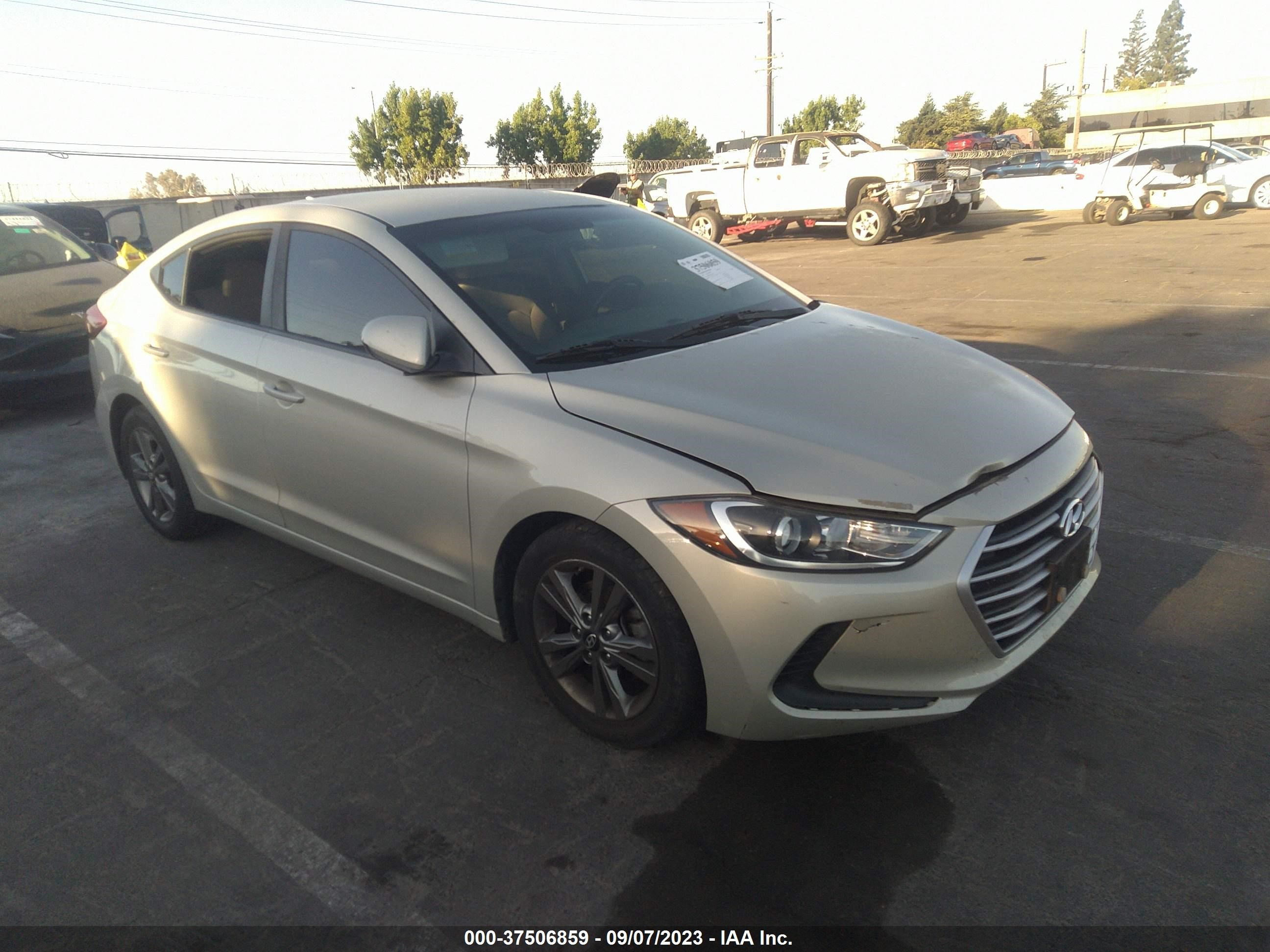 hyundai elantra 2017 5npd84lf1hh192321