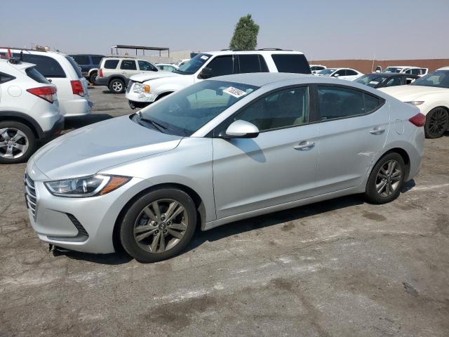 hyundai elantra se 2018 5npd84lf2jh299013