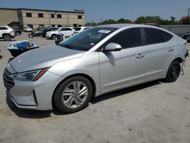 hyundai elantra se 2019 5npd84lf2kh462017