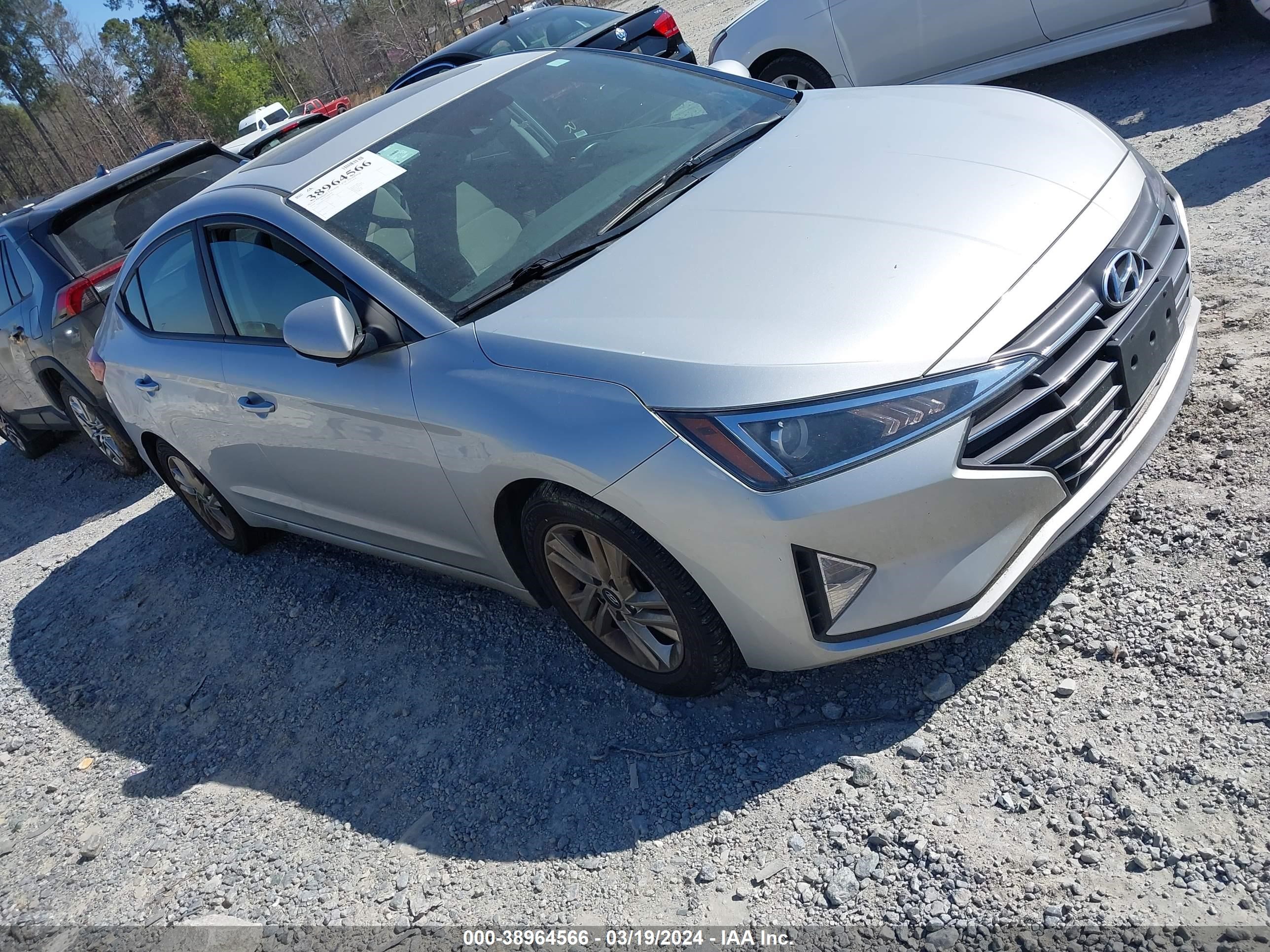 hyundai elantra 2019 5npd84lf2kh497589