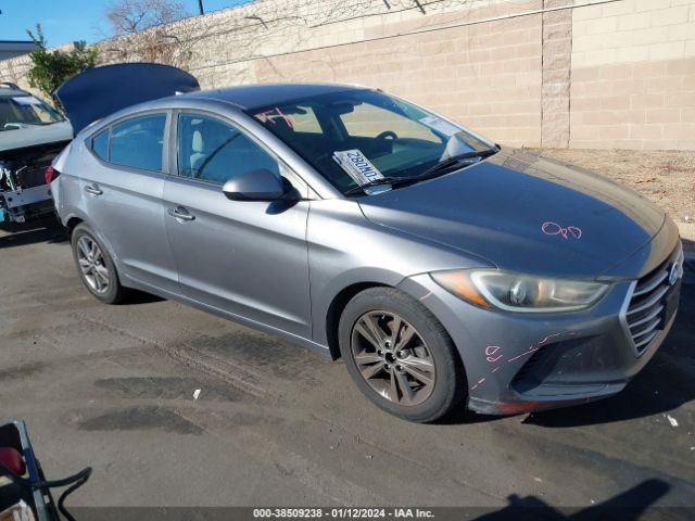 hyundai elantra 2018 5npd84lf3jh264755