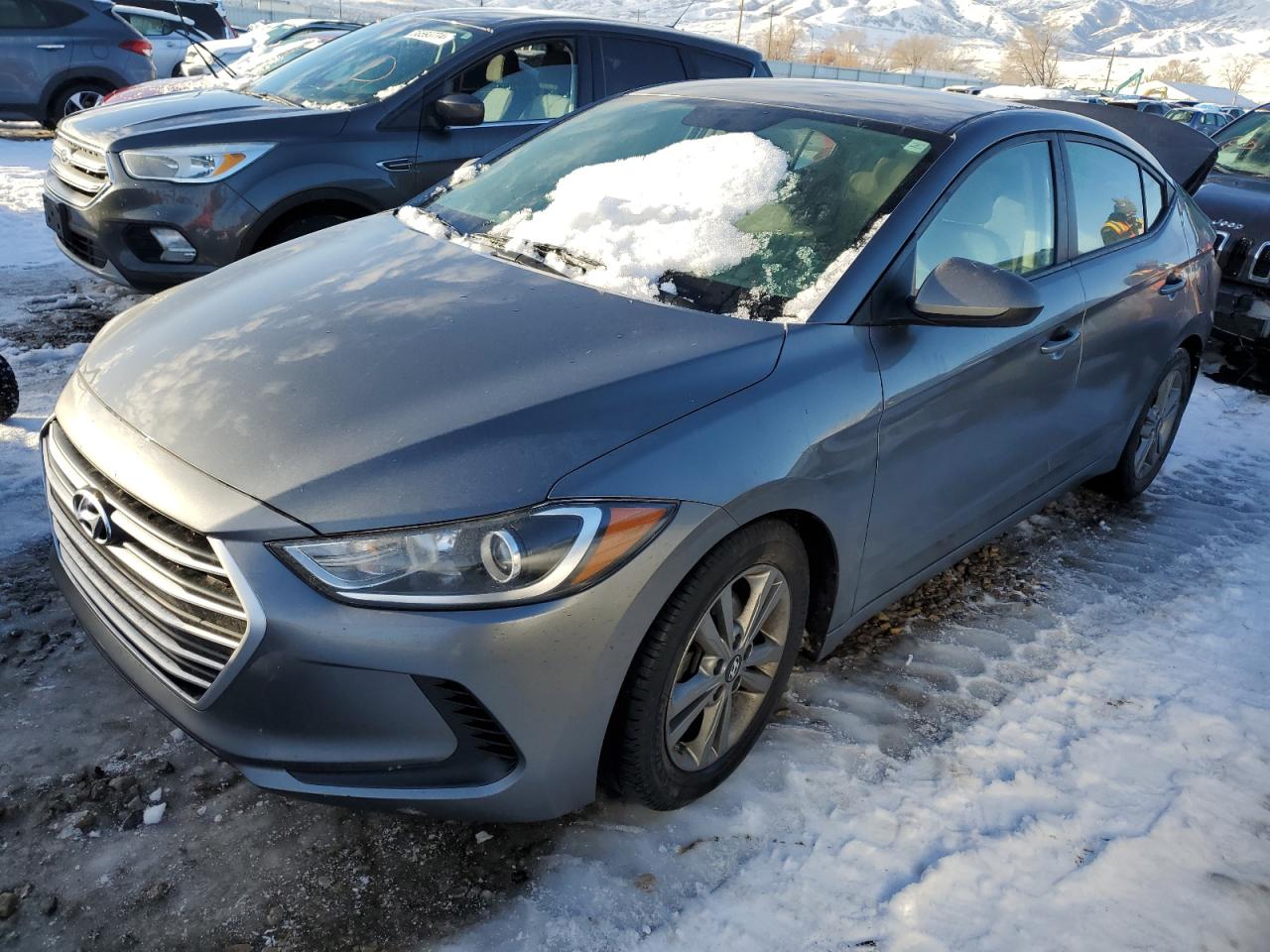 hyundai elantra 2018 5npd84lf3jh386581