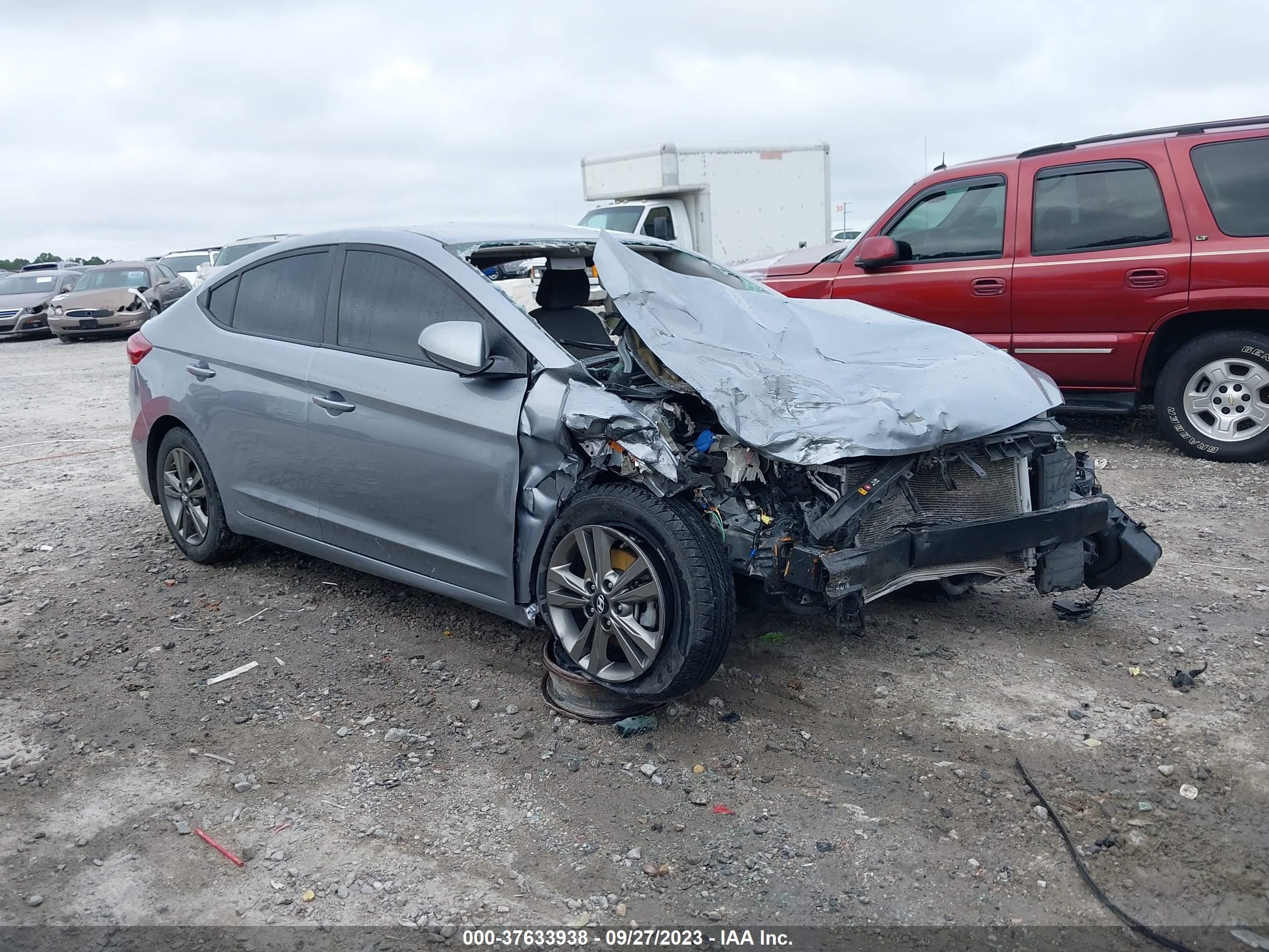 hyundai elantra 2017 5npd84lf4hh003001