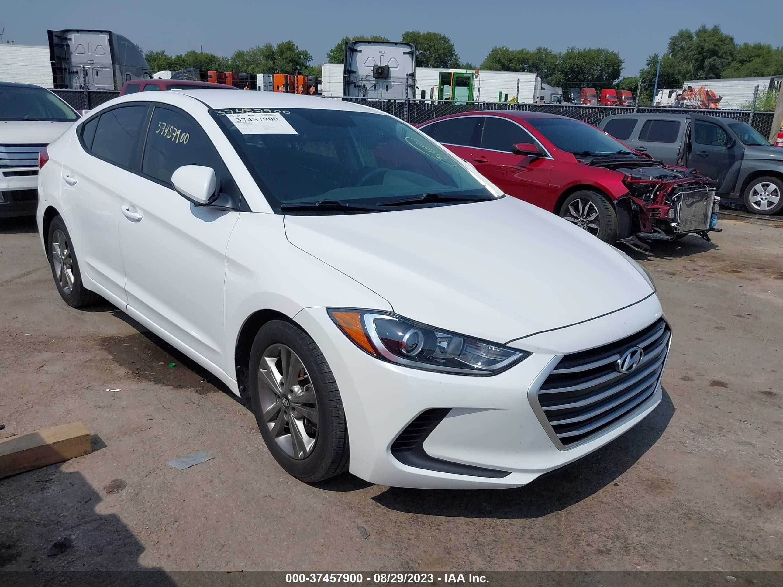 hyundai elantra 2017 5npd84lf5hh106704