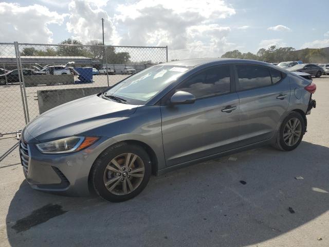 hyundai elantra se 2018 5npd84lf5jh290015