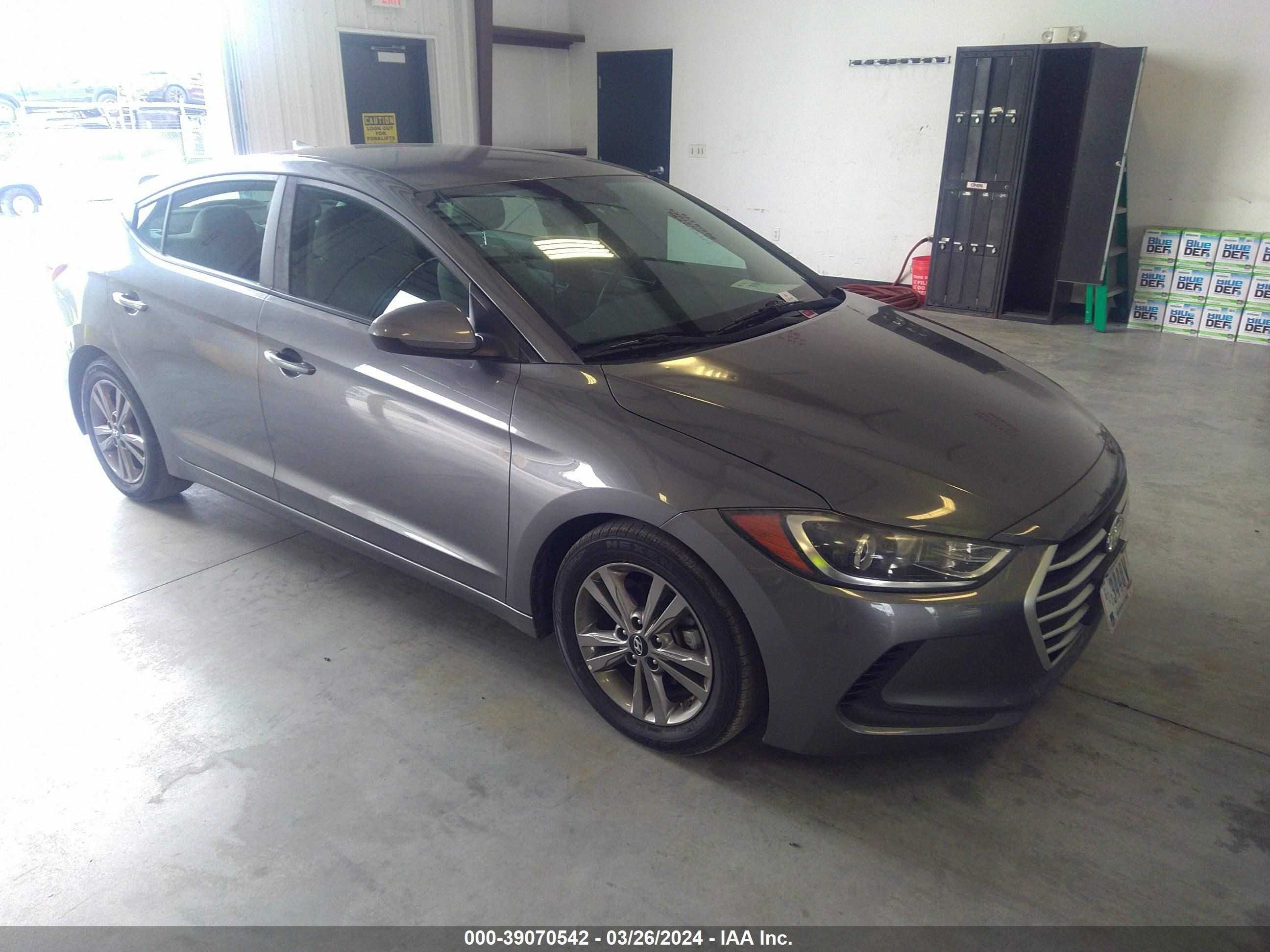 hyundai elantra 2018 5npd84lf5jh381365