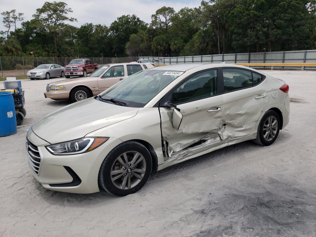 hyundai elantra 2017 5npd84lf6hh118442