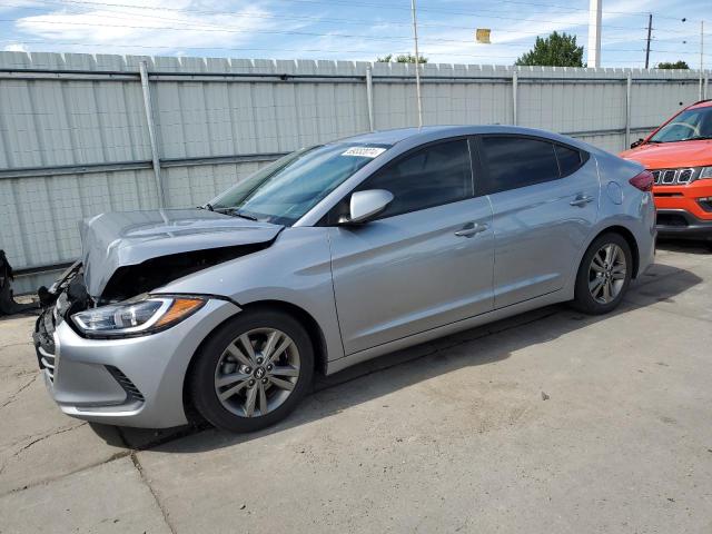 hyundai elantra se 2017 5npd84lf7hh176849