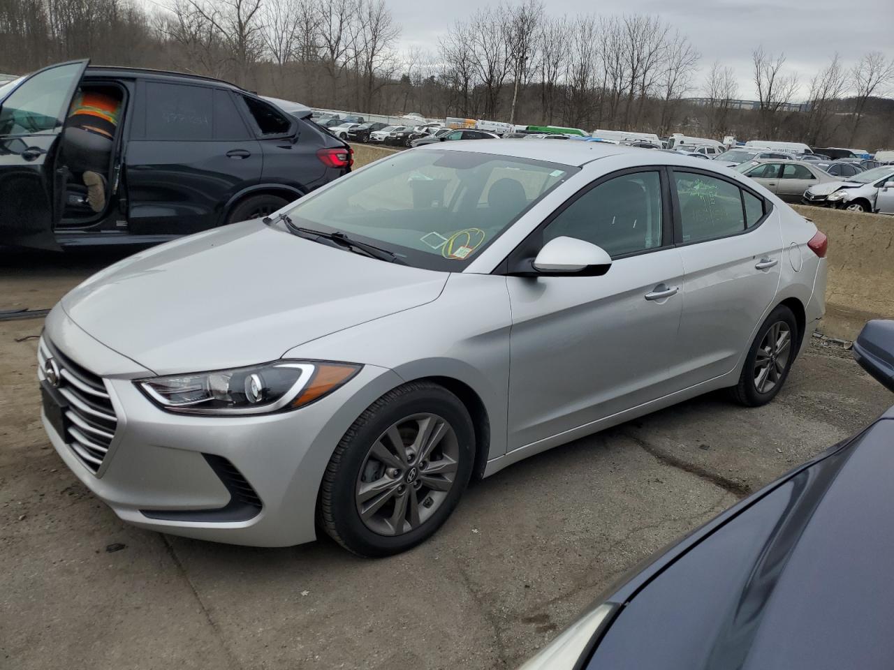 hyundai elantra 2018 5npd84lf9jh397732