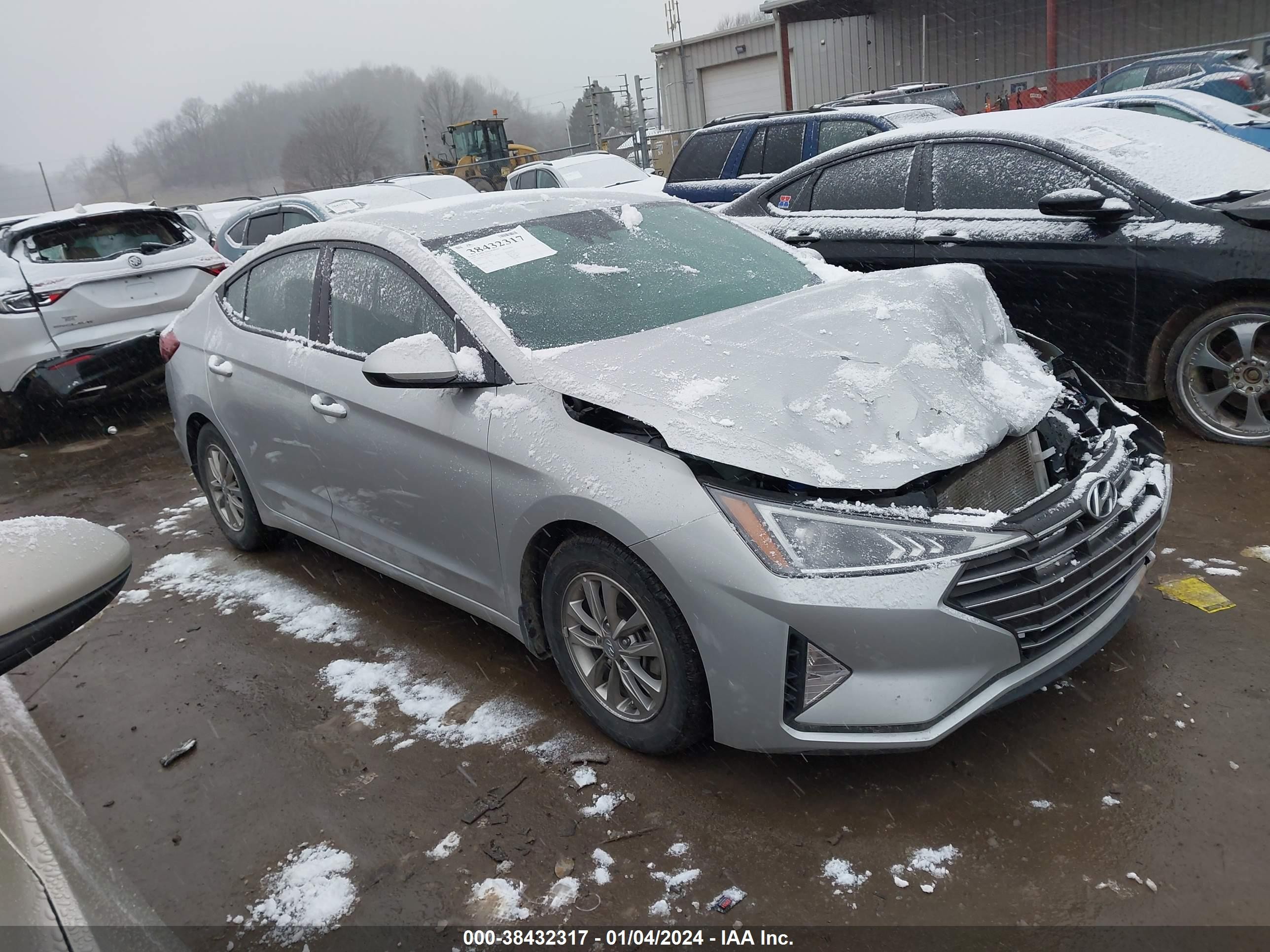 hyundai elantra 2020 5npd94la3lh529937