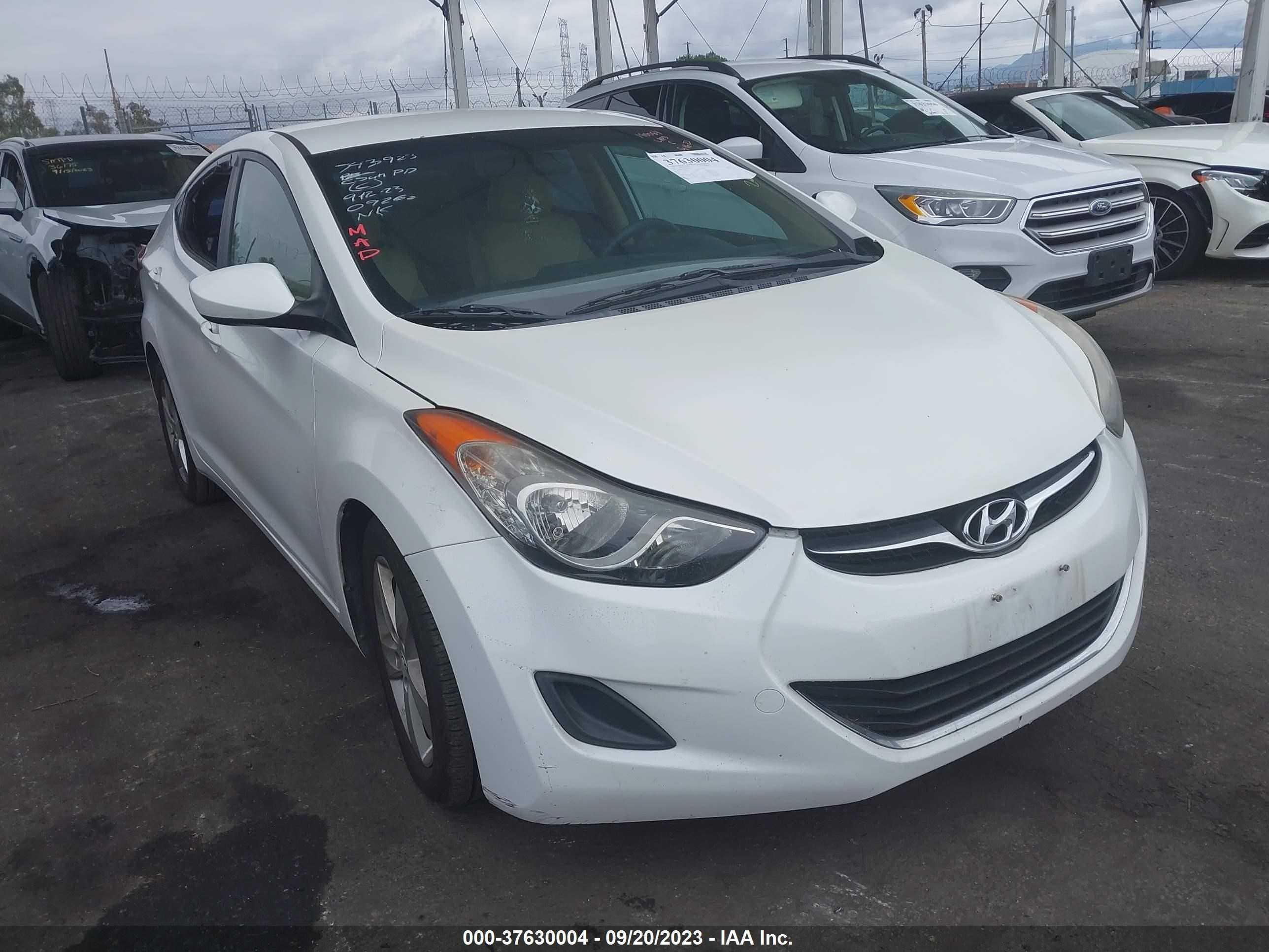 hyundai elantra 2011 5npdh4ae1bh024177