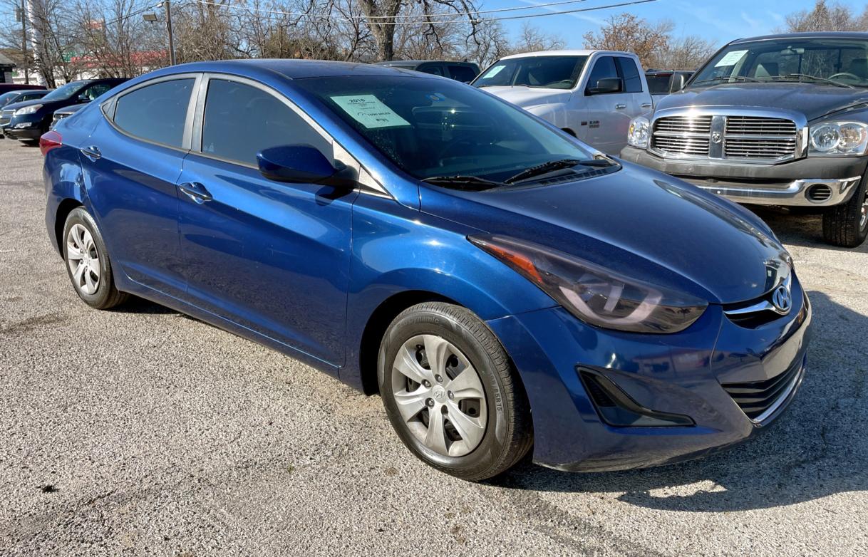 hyundai elantra se 2016 5npdh4ae1gh708704