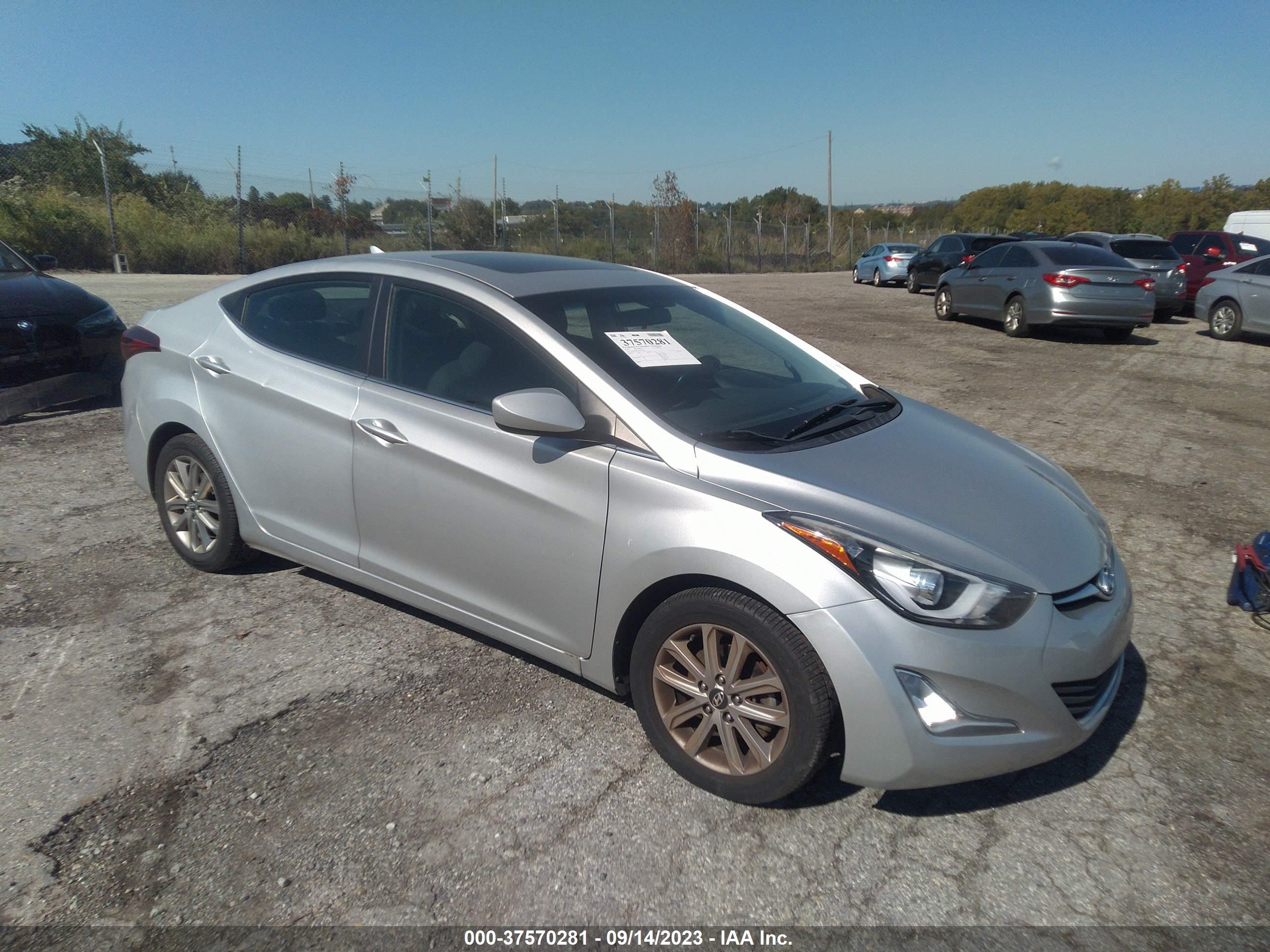 hyundai elantra 2015 5npdh4ae4fh571403