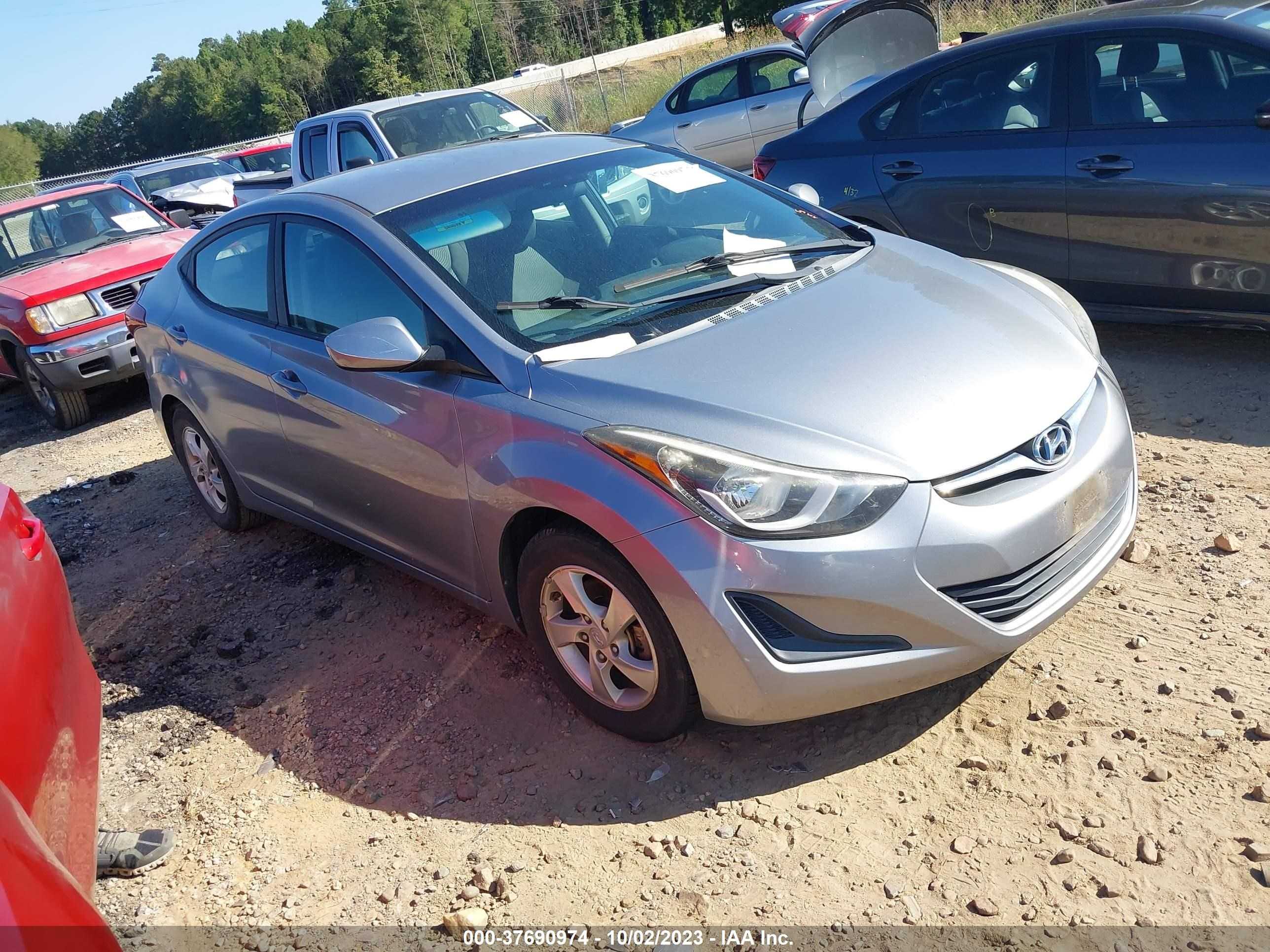 hyundai elantra 2015 5npdh4ae7fh596215