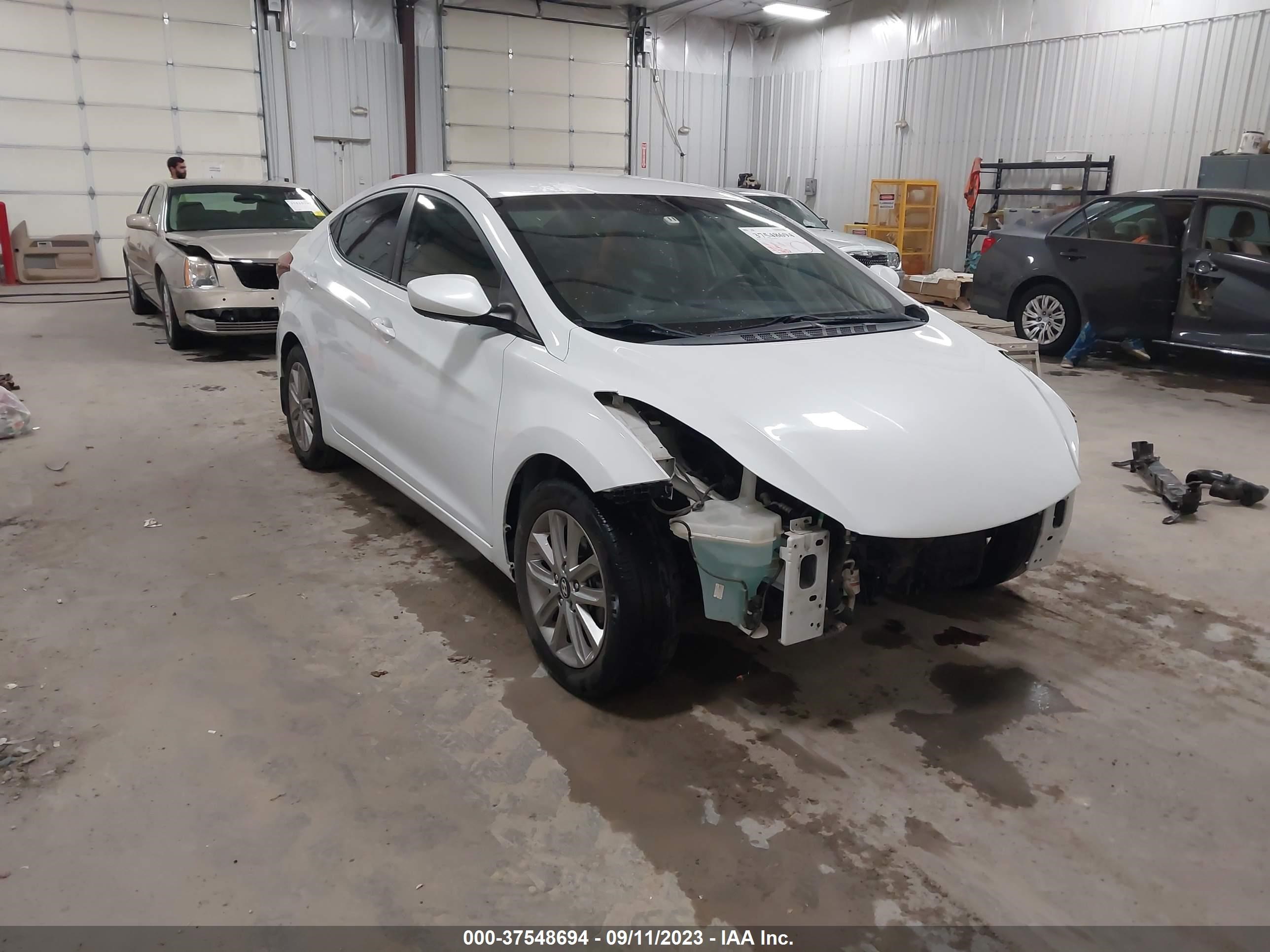 hyundai elantra 2015 5npdh4ae9fh612334