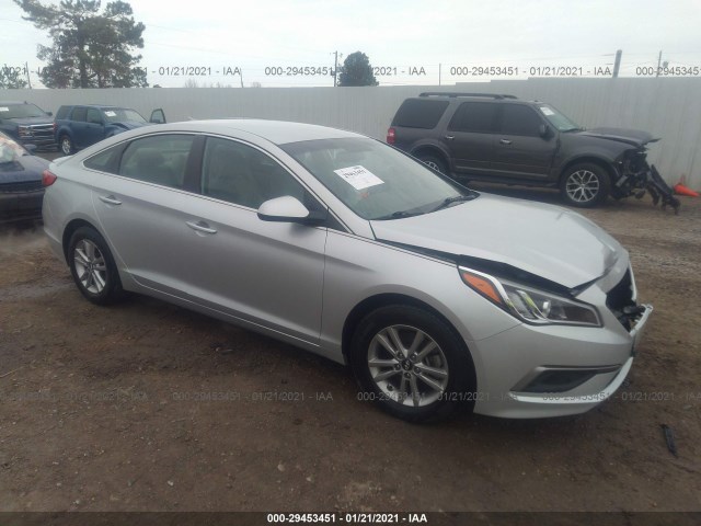 hyundai  2016 5npe24af0gh365916